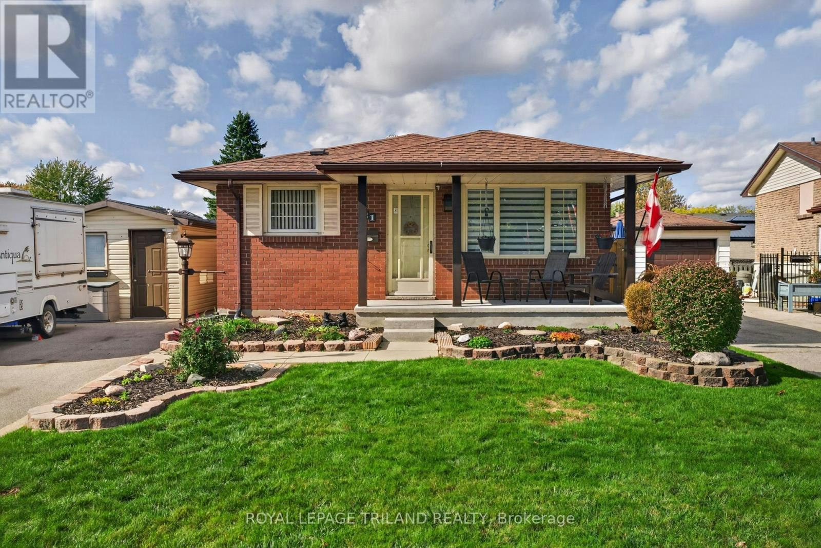 21 Jena Crescent, London, ON, N5V 1L3