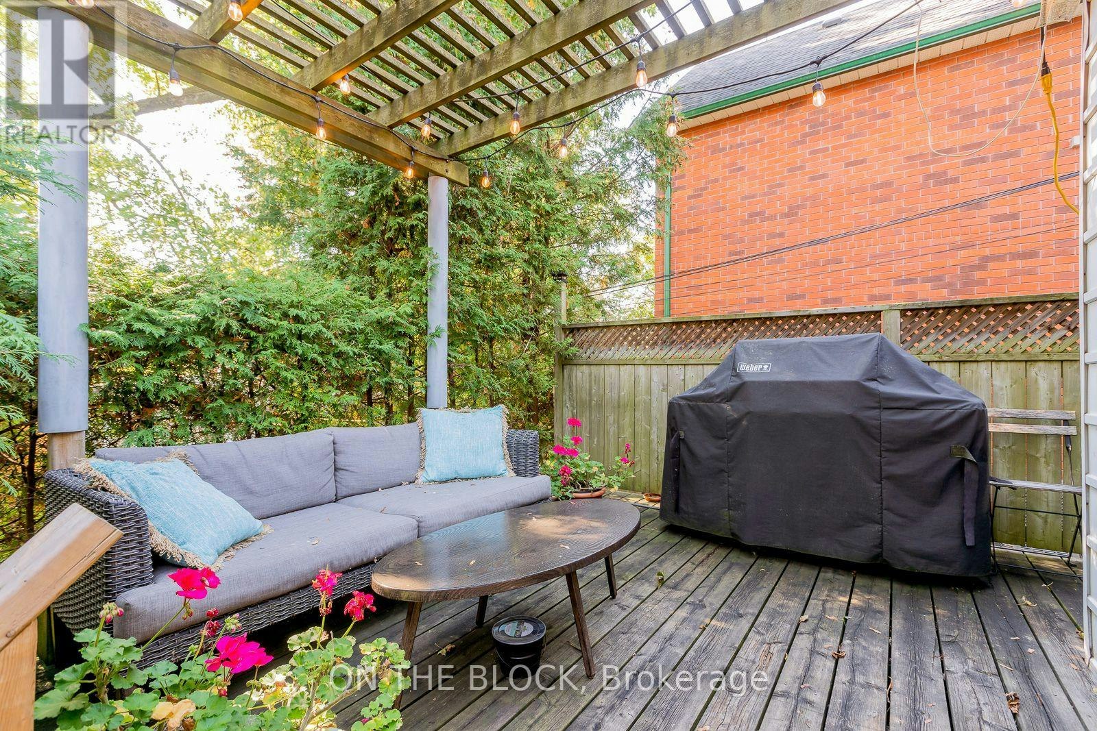 21 Craigmore Crescent, Toronto, ON, M2N 2Y2 - 18