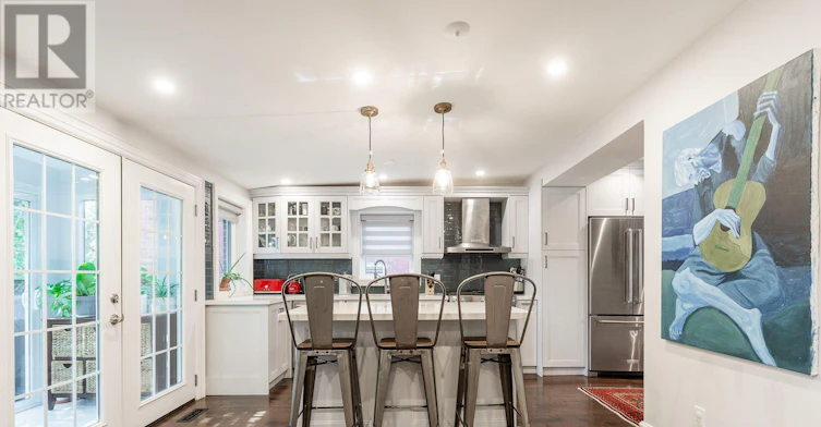 21 Craigmore Crescent, Toronto, ON, M2N 2Y2 - 14