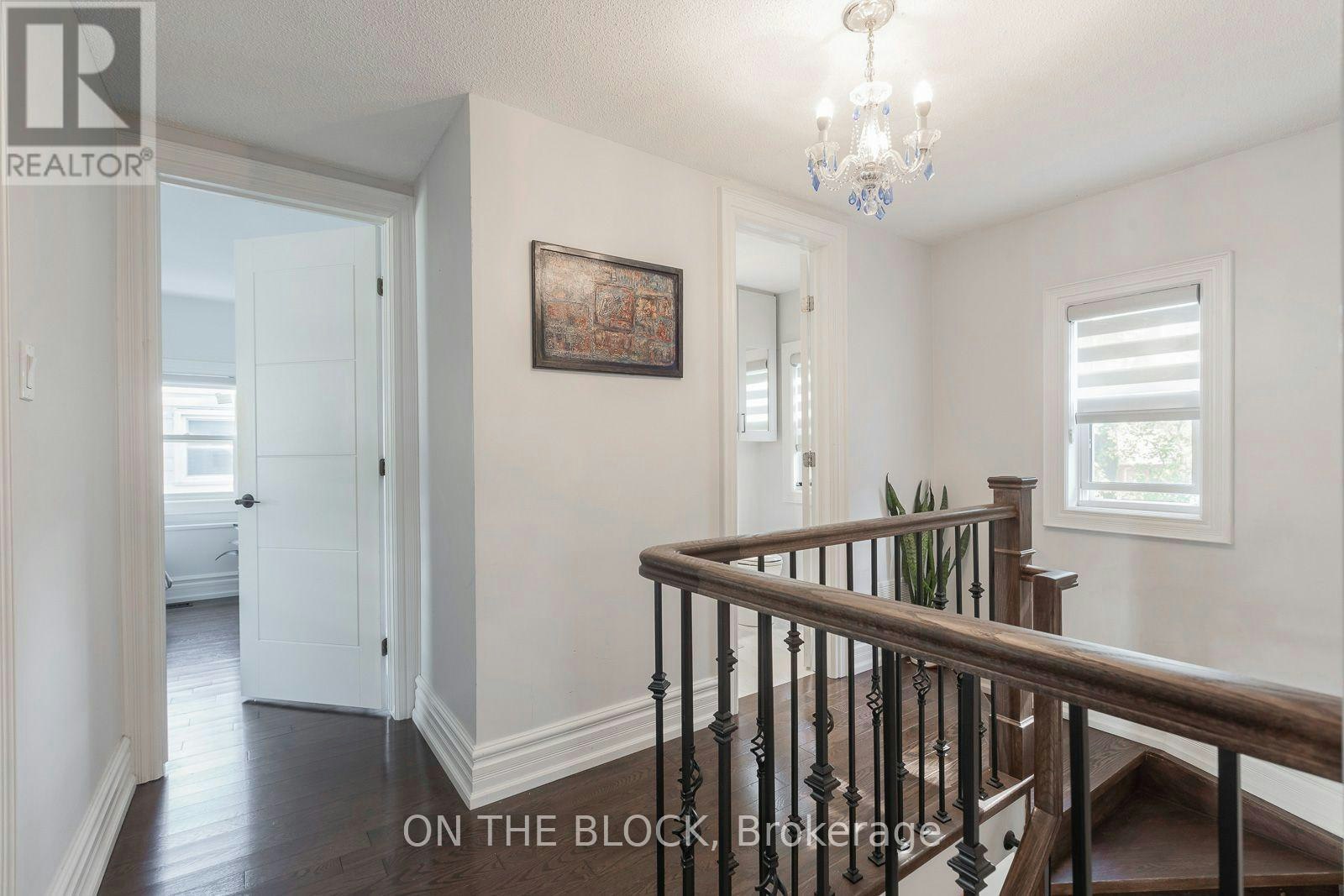 21 Craigmore Crescent, Toronto, ON, M2N 2Y2 - 32