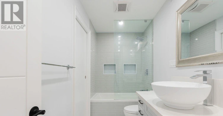 21 Craigmore Crescent, Toronto, ON, M2N 2Y2 - 8