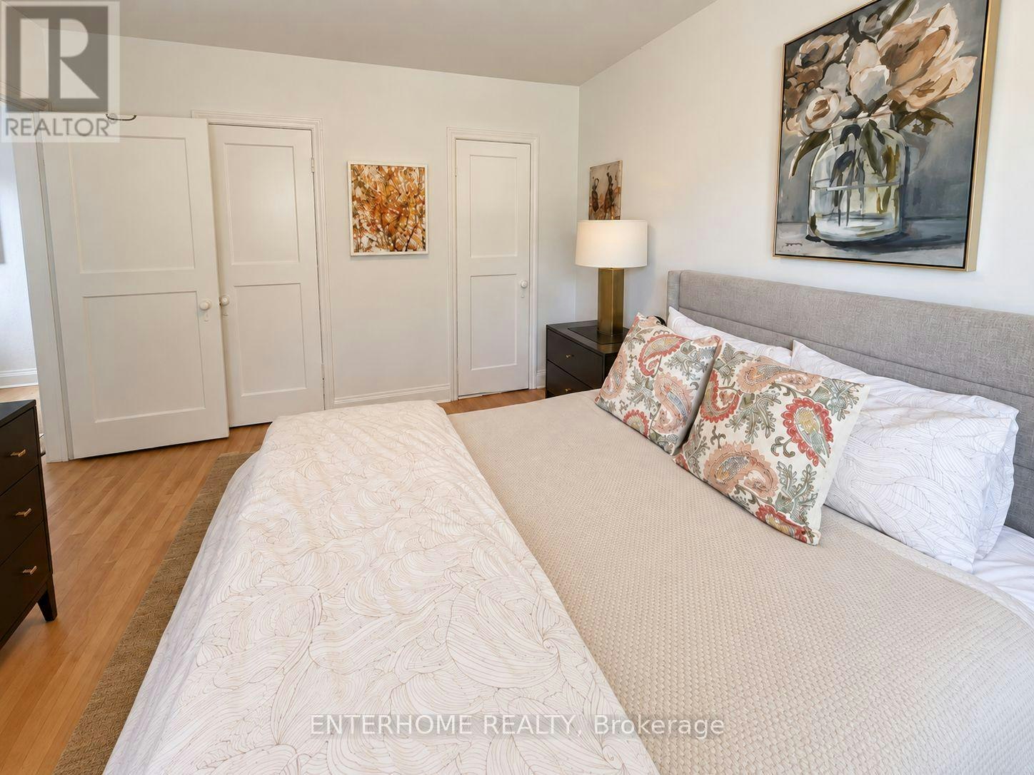 119 Glenvale Boulevard, Toronto, ON, M4G 2W1 - 10