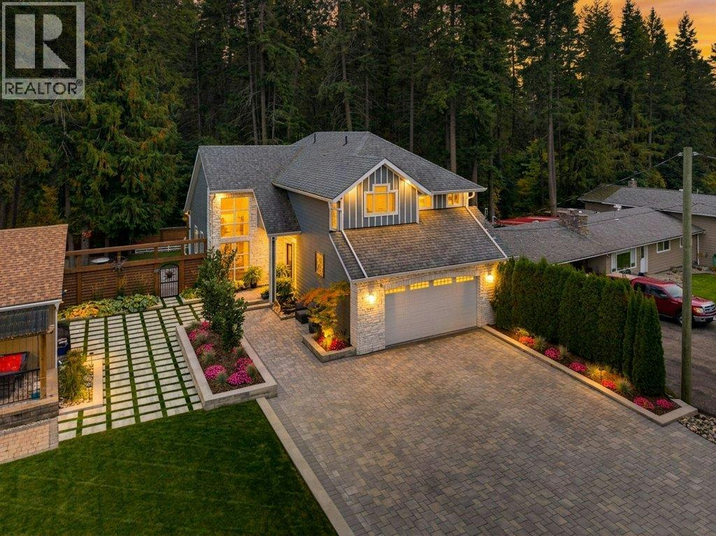 3220 NE 28 Avenue, Salmon Arm, BC, V1E 3G1