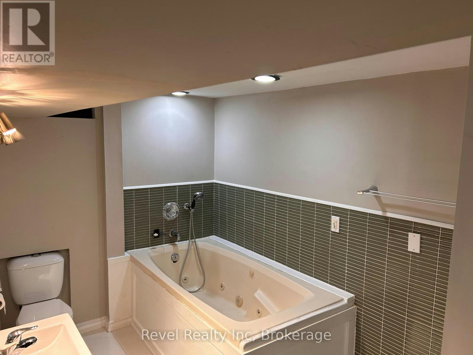 97 Forest Circle, Tiny, ON, L9M 0H4 - 11