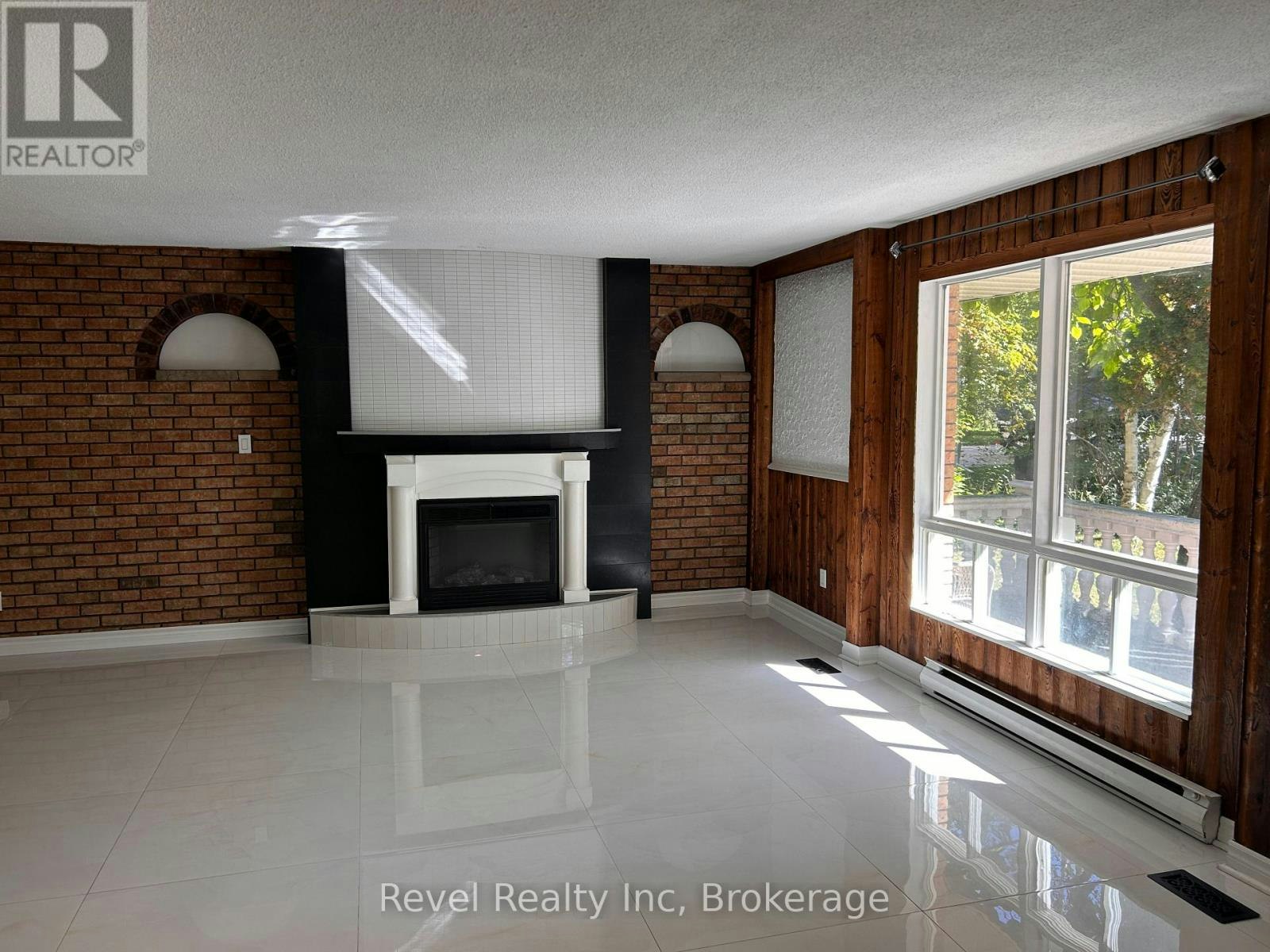 97 Forest Circle, Tiny, ON, L9M 0H4 - 4