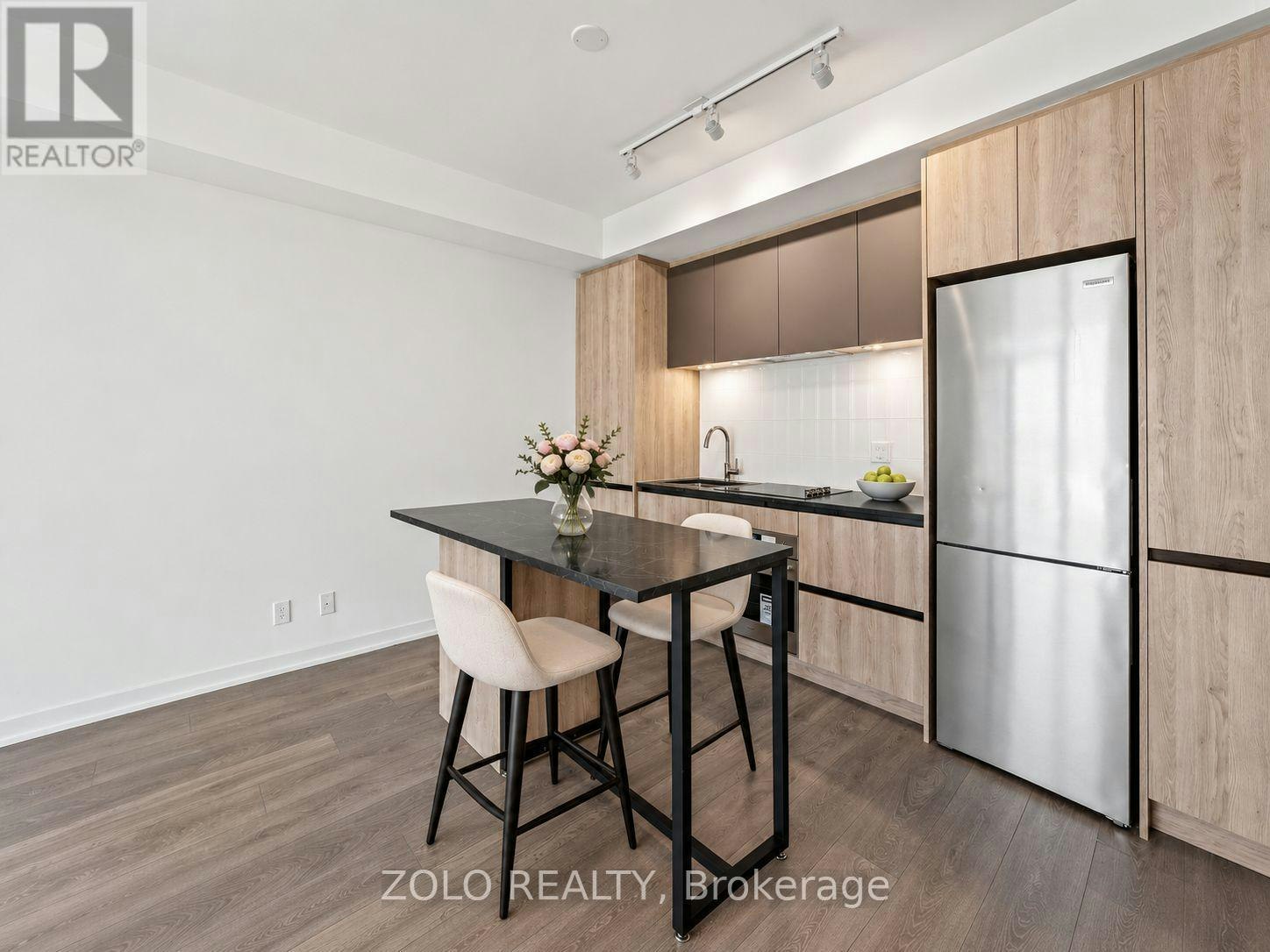1324-7950 Bathurst Street, Vaughan, ON, L4J 0L4 - 6