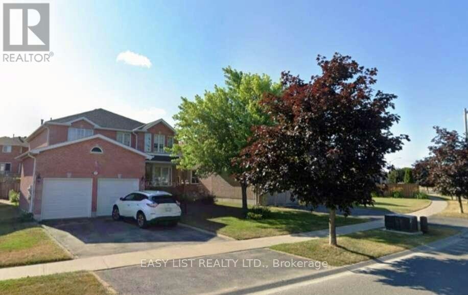 35 Raquel Street, Barrie, ON, L4N 9S4
