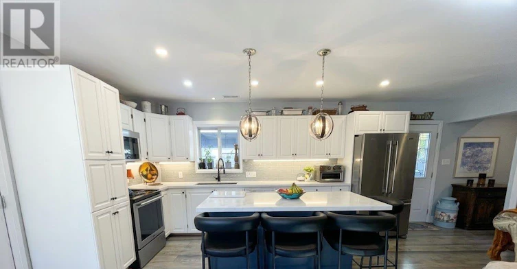37 62nd Street N, Wasaga Beach, ON, L9Z 1V5 - 8