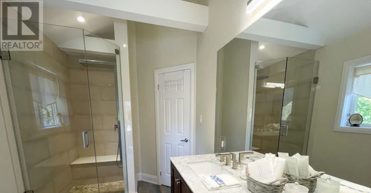 37 62nd Street N, Wasaga Beach, ON, L9Z 1V5 - 10