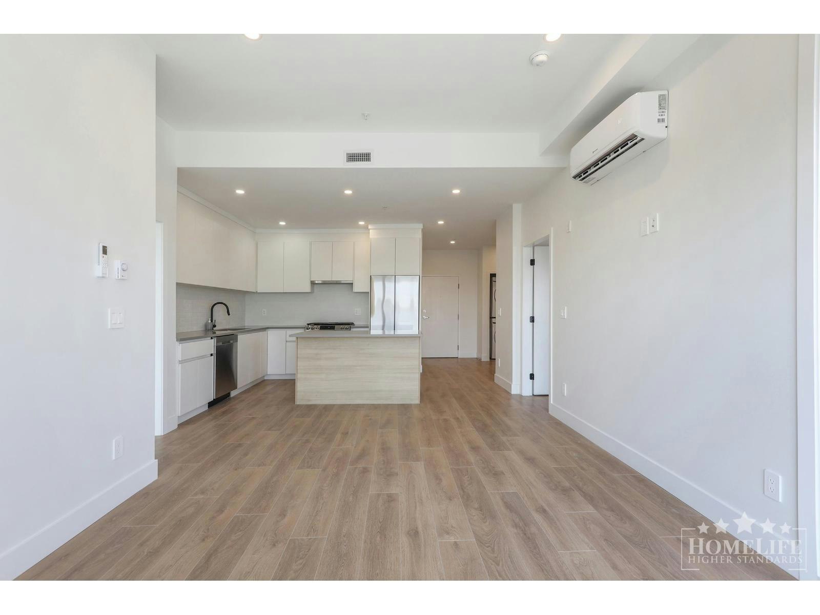 403-8496 120 Street, Surrey, BC, V3W 3N5 - 11