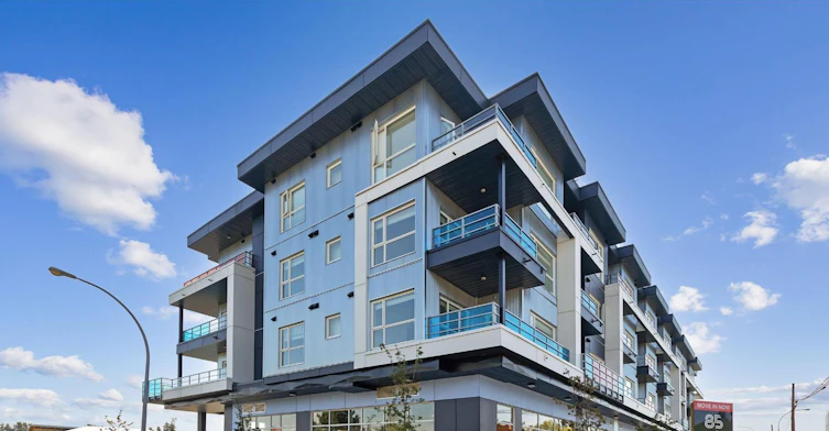 403-8496 120 Street, Surrey, BC, V3W 3N5