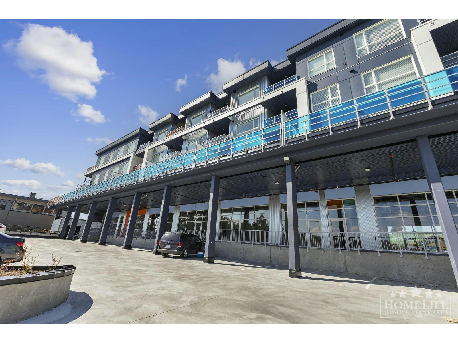 403-8496 120 Street, Surrey, BC, V3W 3N5 - 3