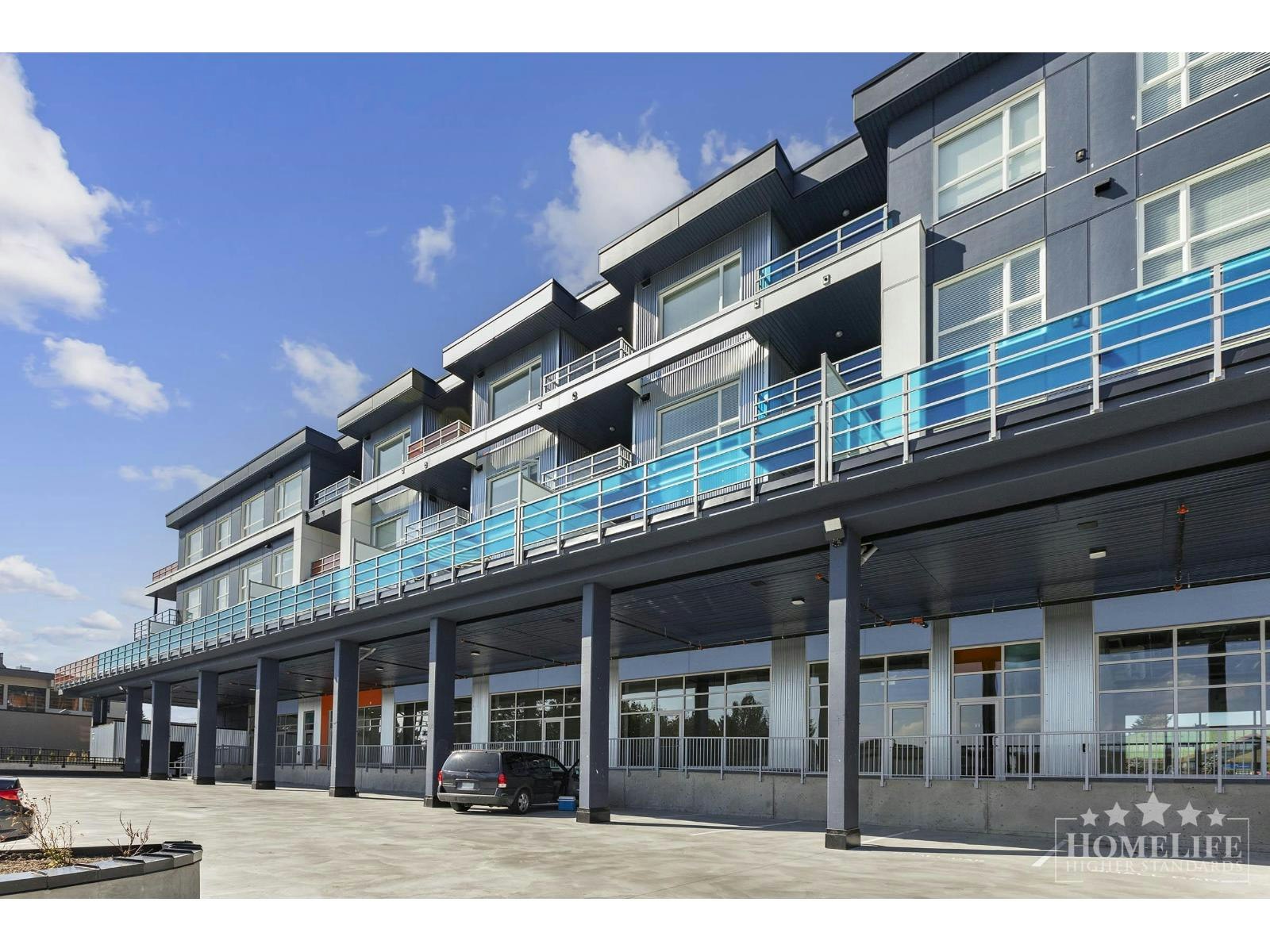 403-8496 120 Street, Surrey, BC, V3W 3N5 - 2