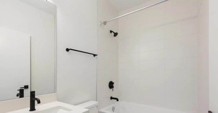 403-8496 120 Street, Surrey, BC, V3W 3N5 - 19