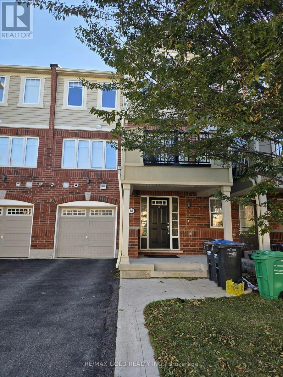 18 Arnprior Road, Brampton, ON, L7A 0W2