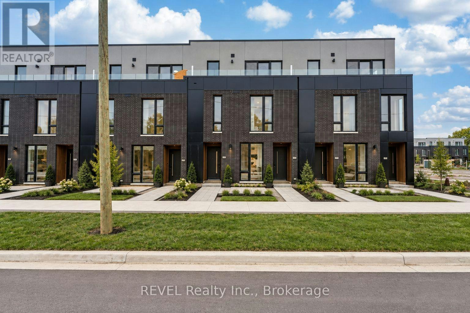 206 Ellis Street, St. Catharines, ON, L2P 2G3
