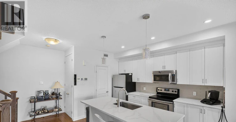 105 Chaperal Private, Ottawa, ON, K4A 0Y2 - 10