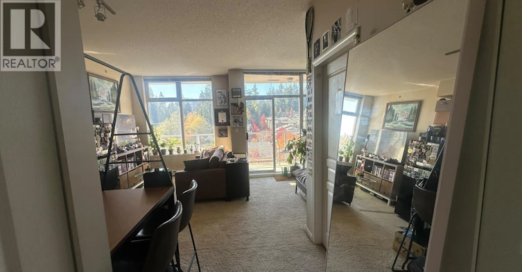 602-9298 University Crescent, Burnaby, BC, V5A 4X8 - 2