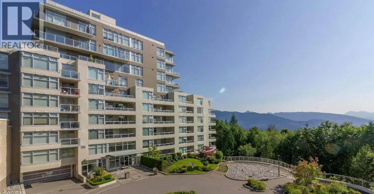 602-9298 University Crescent, Burnaby, BC, V5A 4X8 - 9