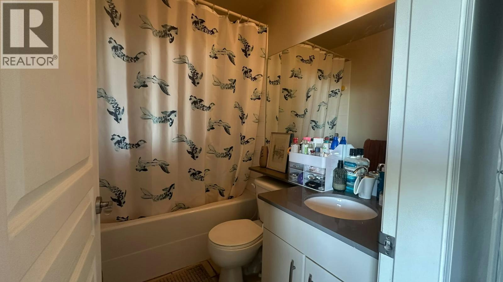 602-9298 University Crescent, Burnaby, BC, V5A 4X8 - 7