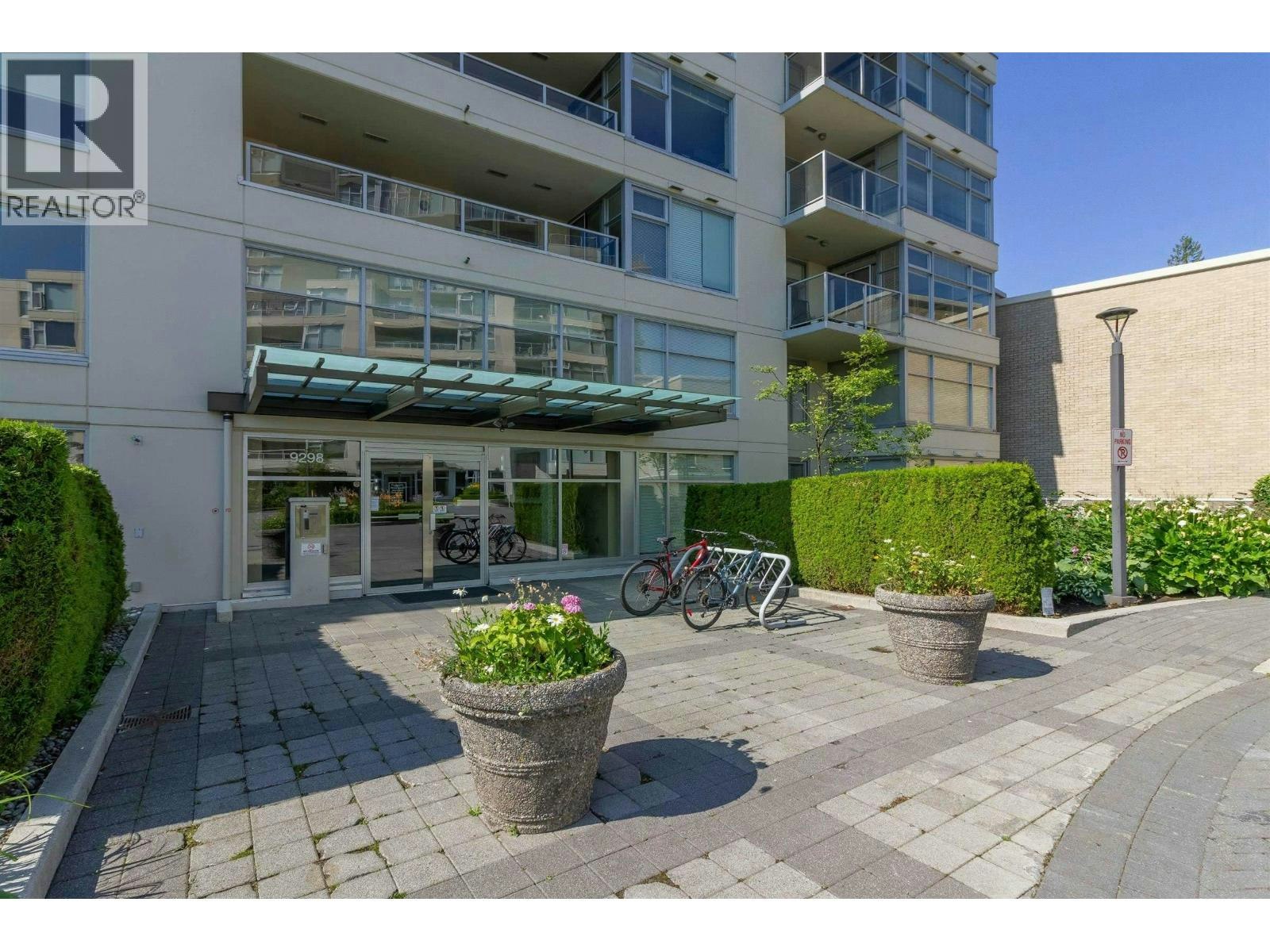 602-9298 University Crescent, Burnaby, BC, V5A 4X8 - 11