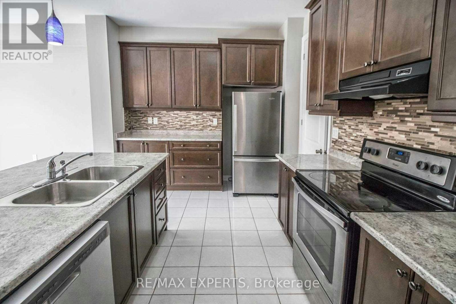 UPPER-15 Giltspur Road, Brampton, ON, L7A 0Y9 - 10