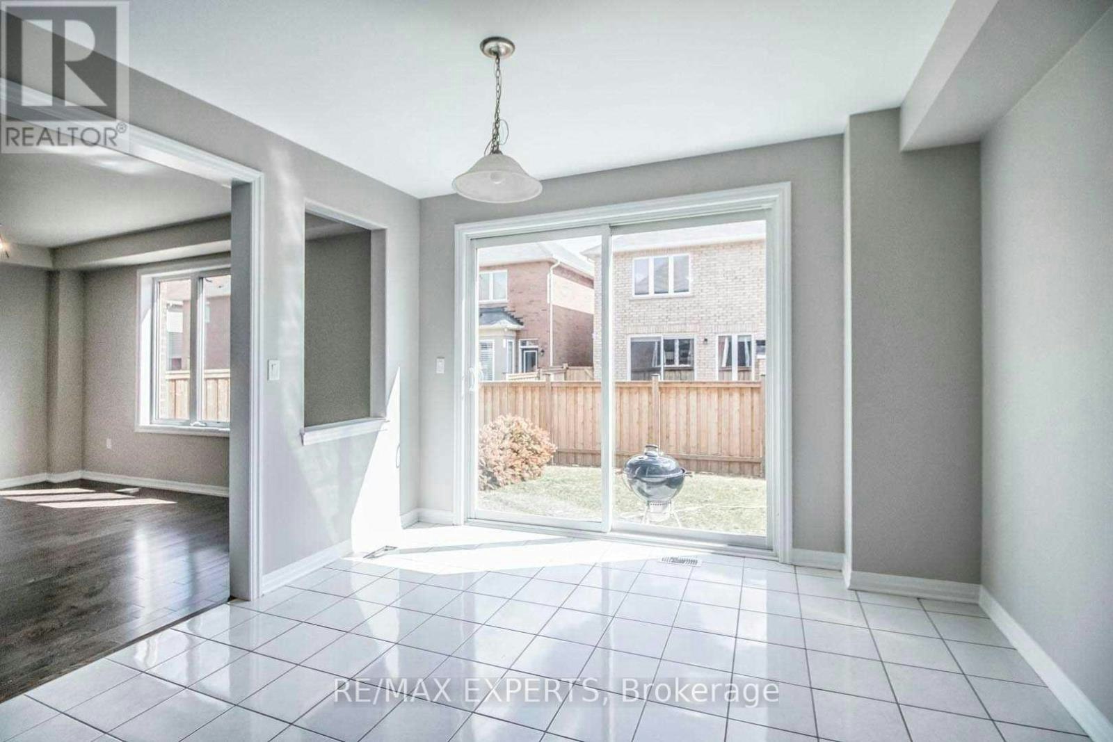 UPPER-15 Giltspur Road, Brampton, ON, L7A 0Y9 - 8