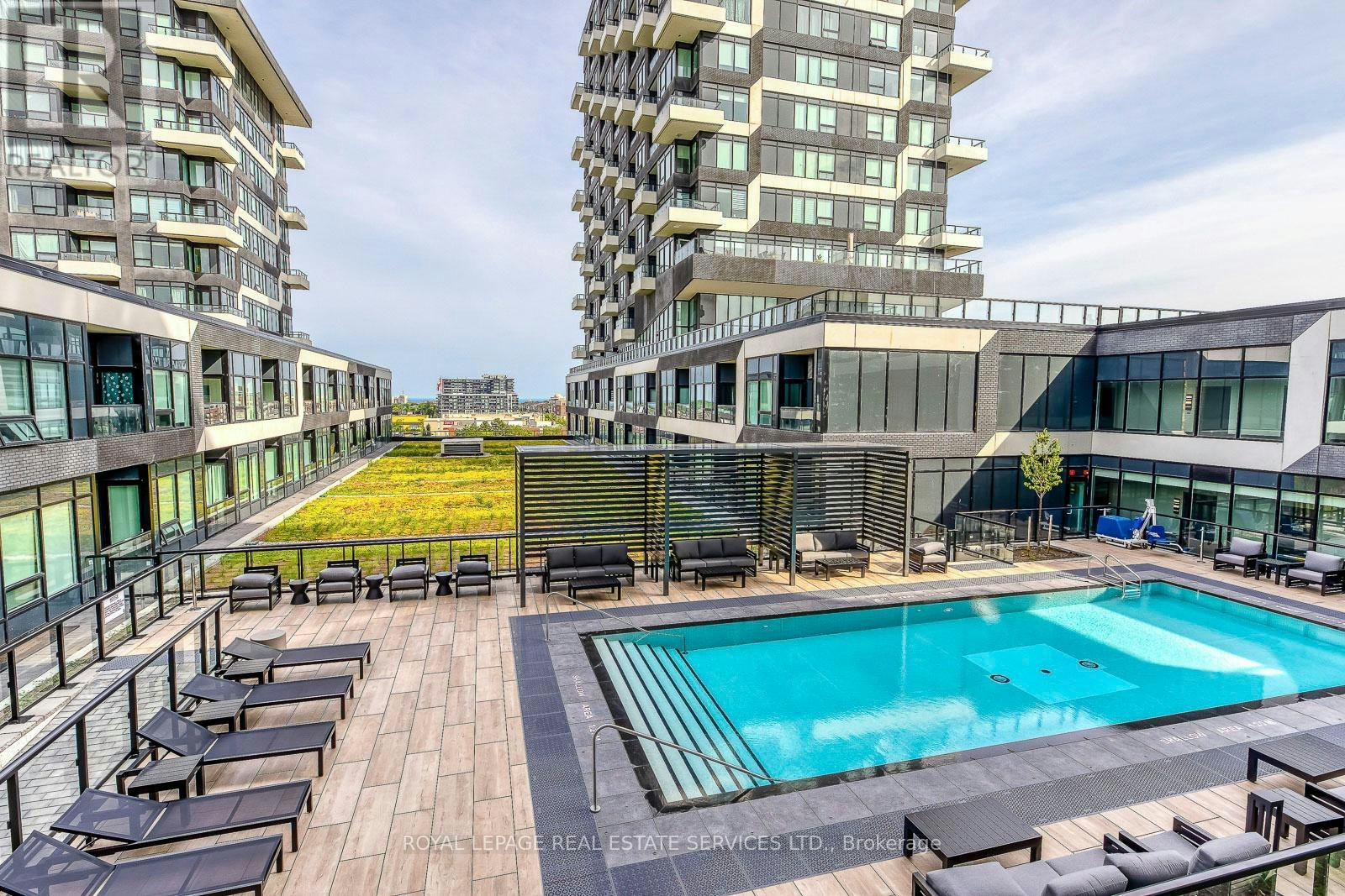 349-2485 Taunton Road, Oakville, ON, L6H 0G3 - 32