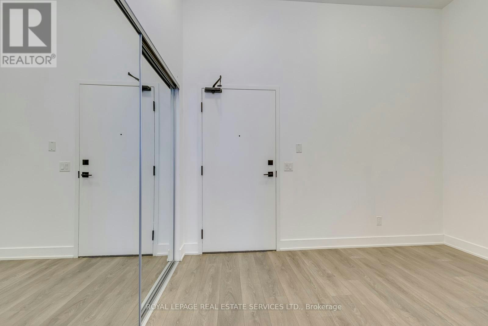 349-2485 Taunton Road, Oakville, ON, L6H 0G3 - 9