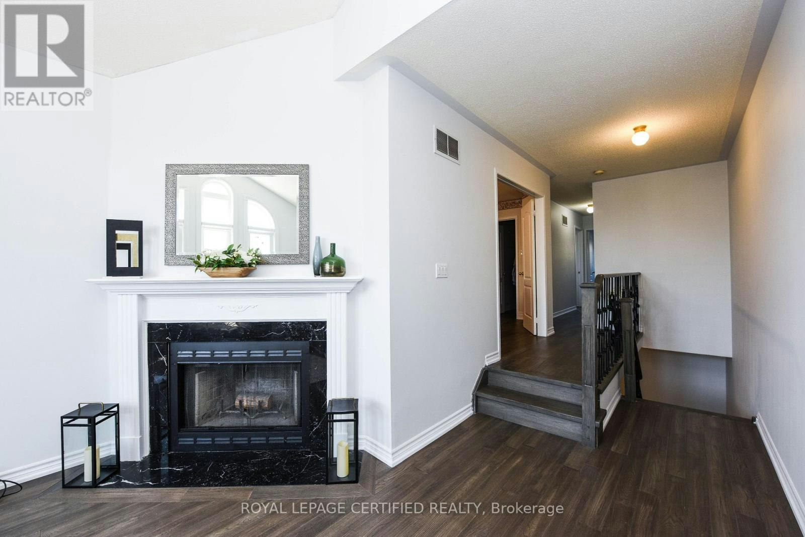 6037 Clover Ridge Crescent, Mississauga, ON, L5N 7B4 - 7