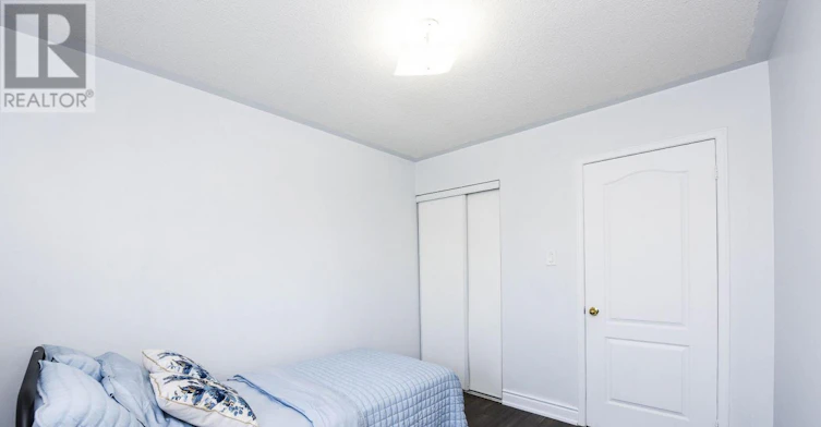 6037 Clover Ridge Crescent, Mississauga, ON, L5N 7B4 - 5