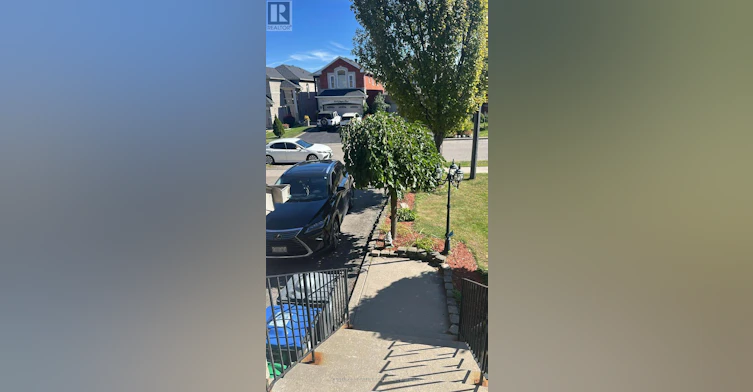 507 Wildgrass Road, Mississauga, ON, L5B 4H8 - 2