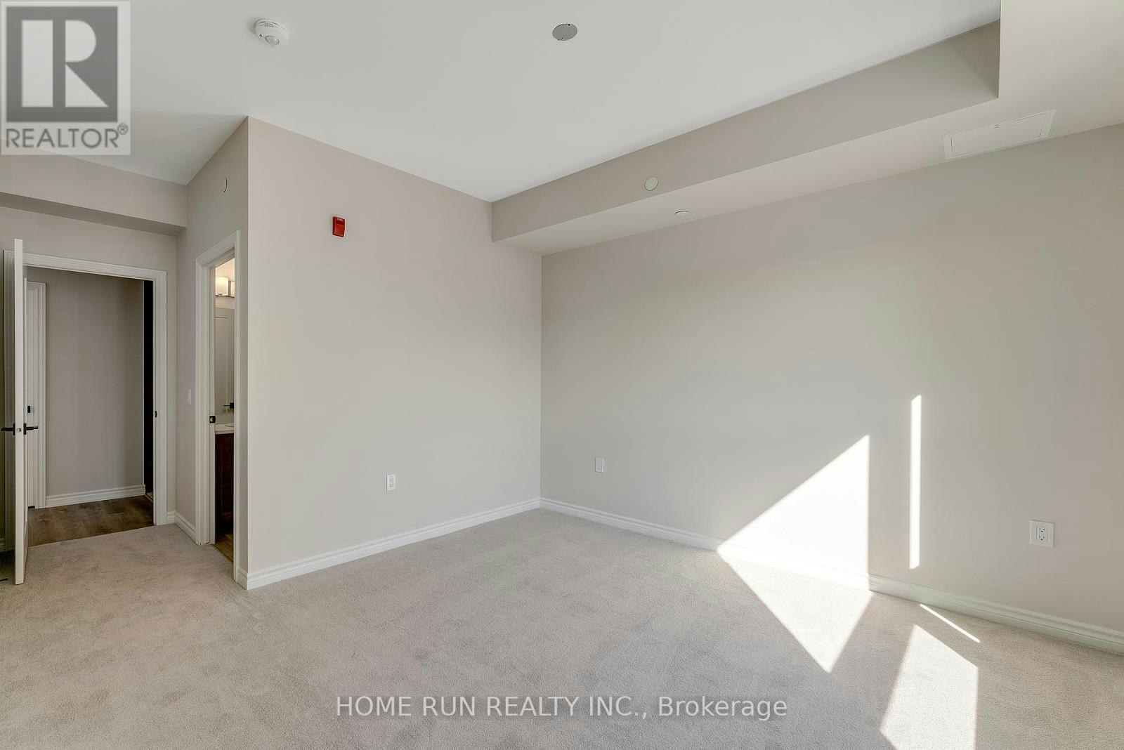 302-397 Codds Road, Ottawa, ON, K1K 5C7 - 12