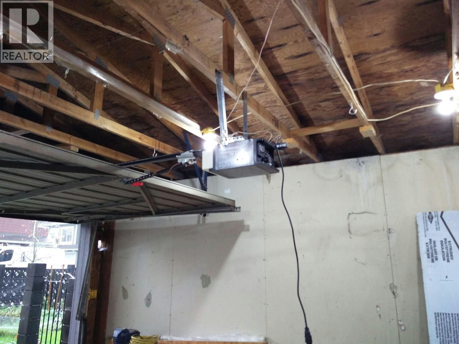 GARAGE-2161 Prairie Avenue, Port Coquitlam, BC, V3B 1V6 4