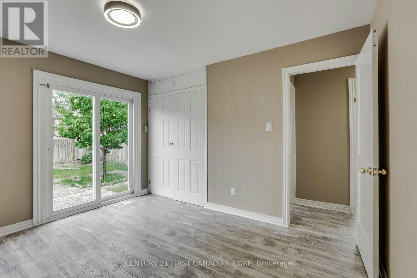 MAIN-63 Renny Crescent, London, ON, N6E 2C4 - 12