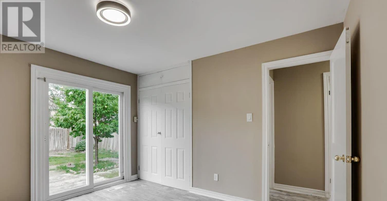 MAIN-63 Renny Crescent, London, ON, N6E 2C4 - 12