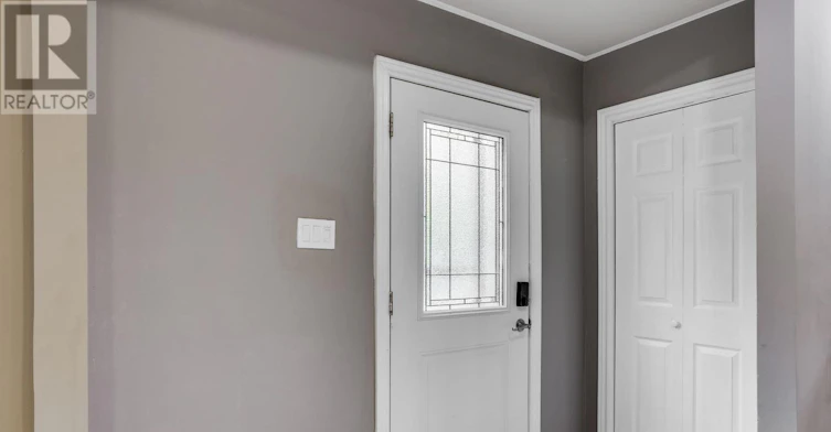 MAIN-63 Renny Crescent, London, ON, N6E 2C4 - 4