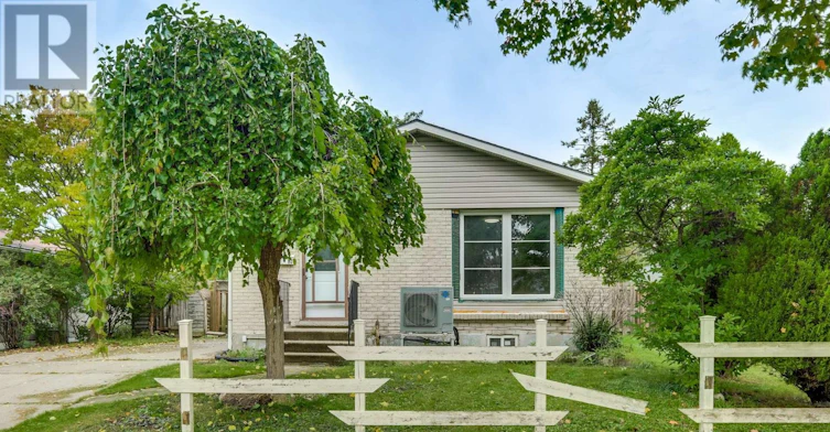 MAIN-63 Renny Crescent, London, ON, N6E 2C4 - 2