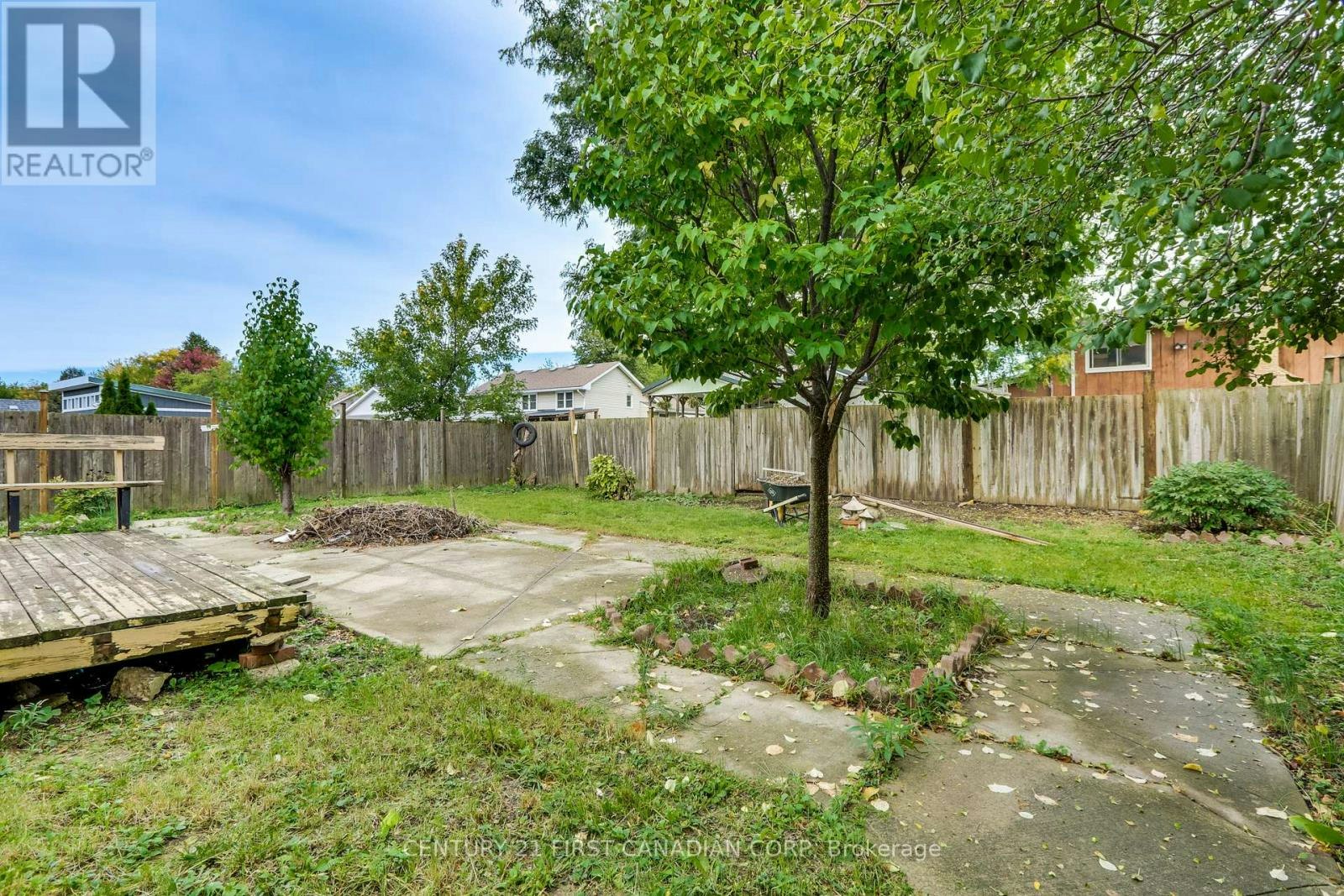 MAIN-63 Renny Crescent, London, ON, N6E 2C4 - 20