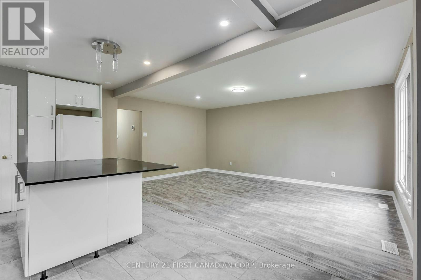 MAIN-63 Renny Crescent, London, ON, N6E 2C4 - 5