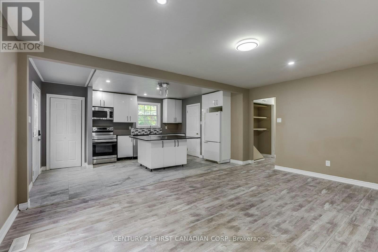 MAIN-63 Renny Crescent, London, ON, N6E 2C4 - 7