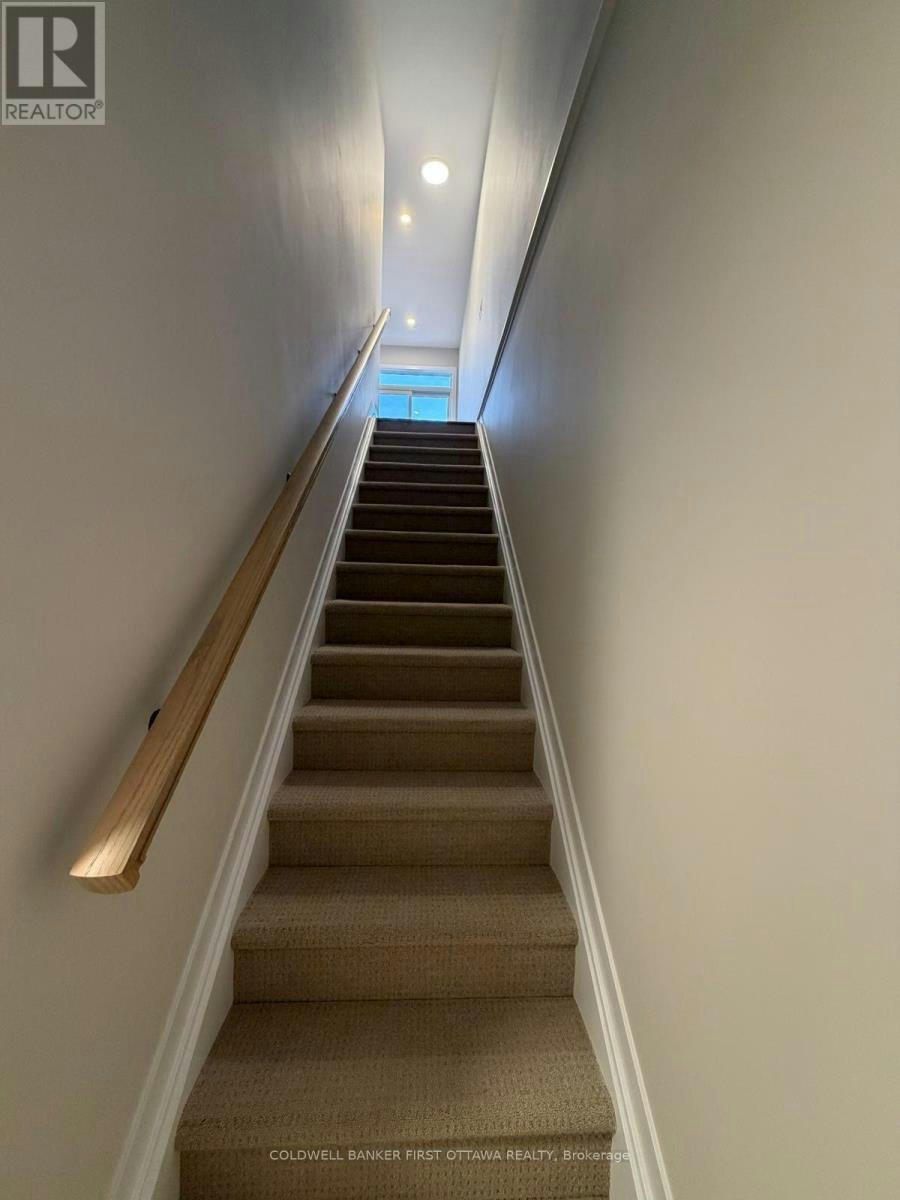 330 Stargrass Private, Ottawa, ON, K2J 6R8 - 14