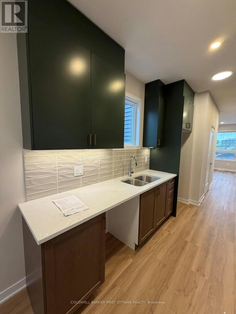 330 Stargrass Private, Ottawa, ON, K2J 6R8 - 6