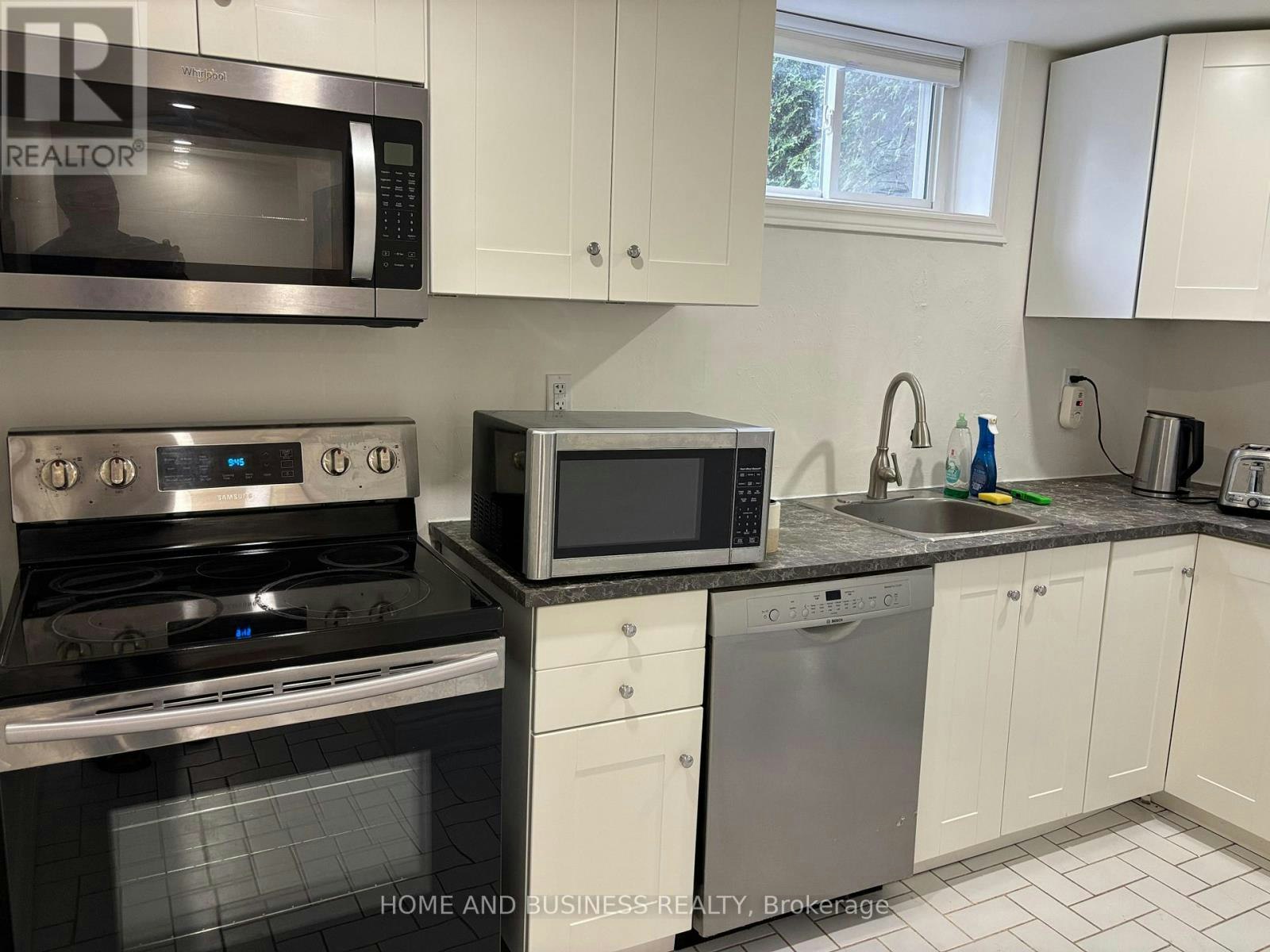 BSMT-5651 Turney Drive, Mississauga, ON, L5M 1A1 - 12