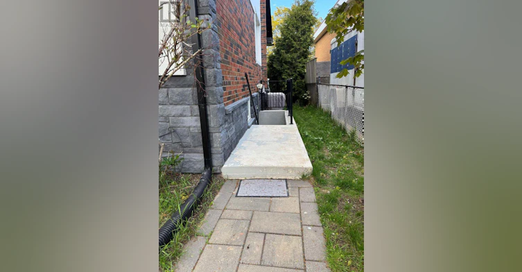 BSMT-5651 Turney Drive, Mississauga, ON, L5M 1A1