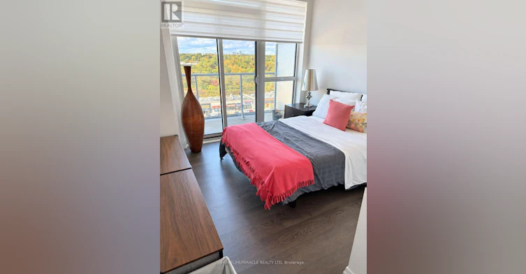 911-65 Speers Road, Oakville, ON, L6K 0J1 - 23