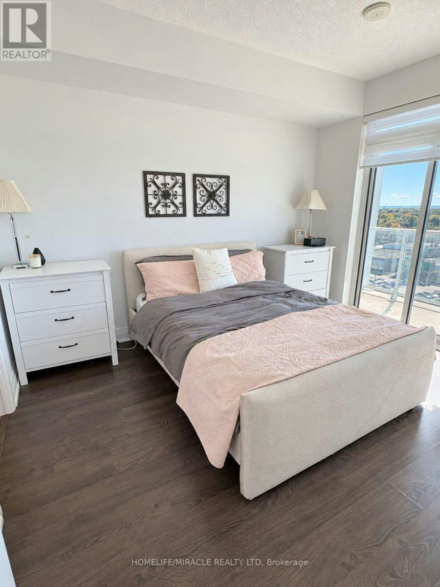 911-65 Speers Road, Oakville, ON, L6K 0J1 - 14