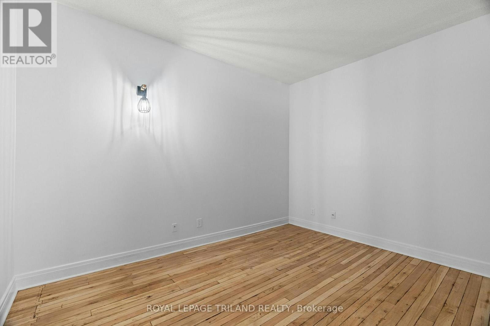 506-330 Clarence Street, London, ON, N6A 6H6 - 6