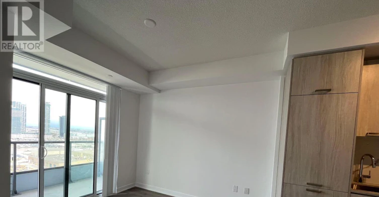 2012-38 Honeycrisp Crescent, Vaughan, ON, L4K 0M8 - 6