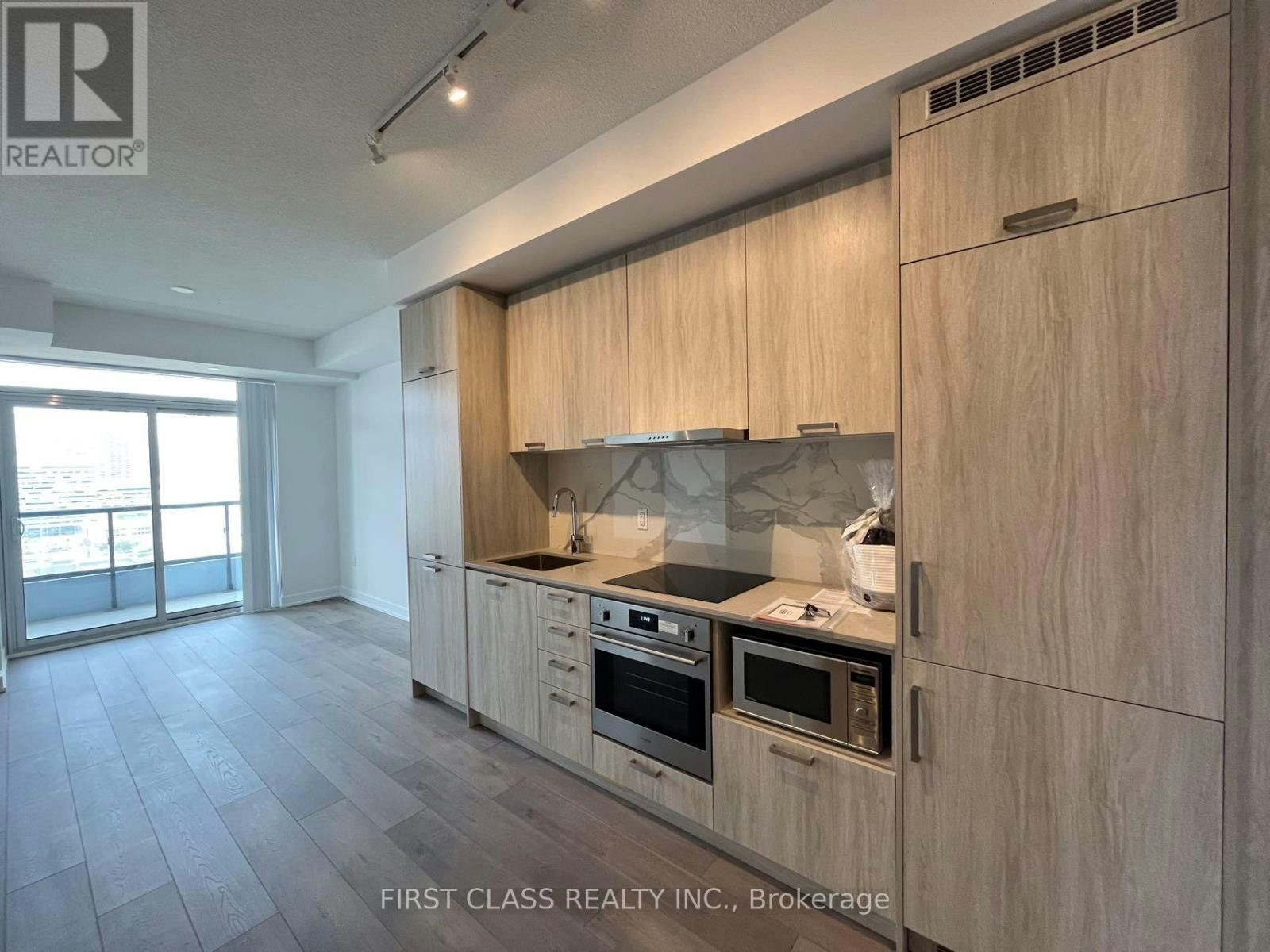 2012-38 Honeycrisp Crescent, Vaughan, ON, L4K 0M8 - 4